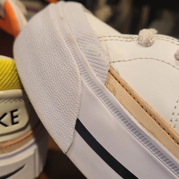 Nike Women's Court Legacy Lift Feel Love Sneaker Trainer Size 9 - Picture 5 of 11